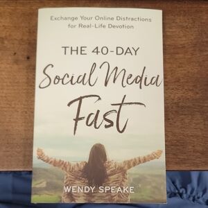The 40-Day Social Media Fast Book